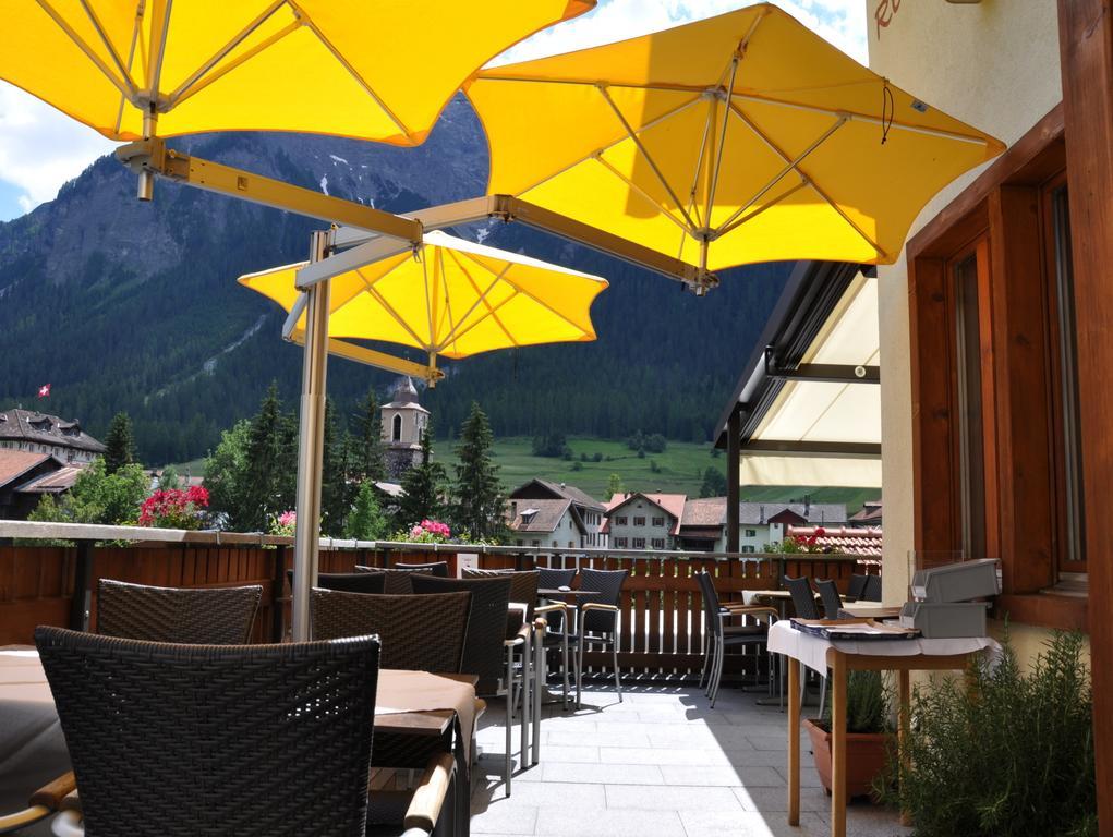 Hotel Ladina Berguen Exterior photo