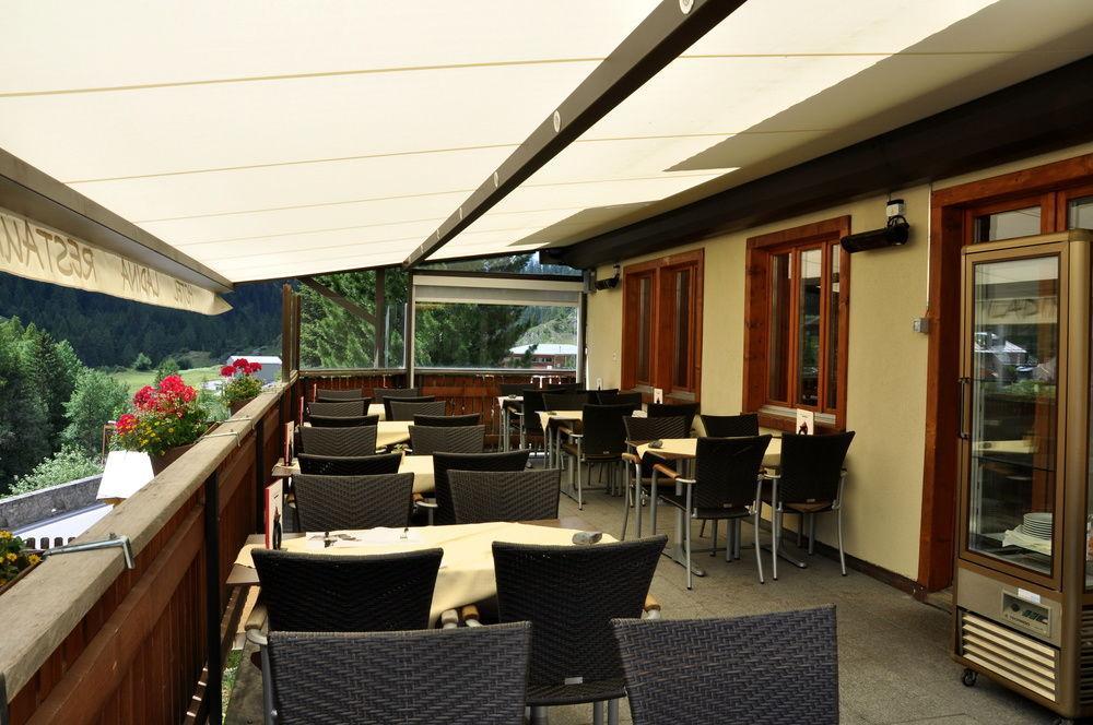 Hotel Ladina Berguen Exterior photo